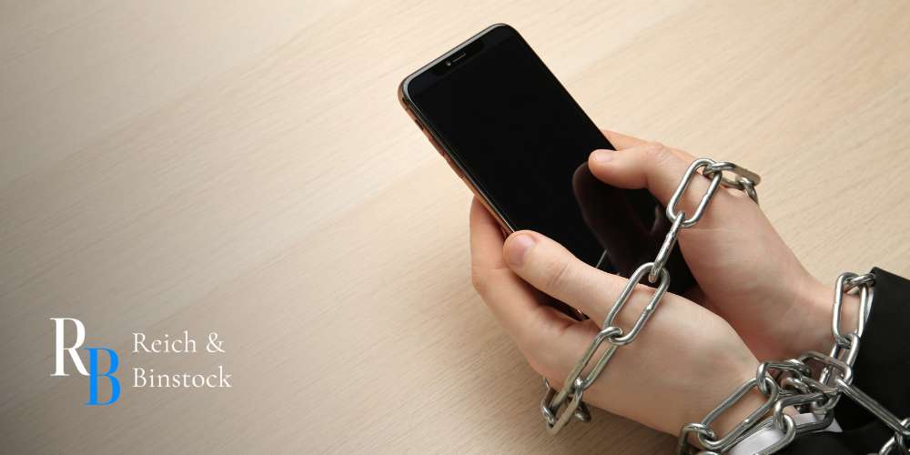 what does chronically online mean